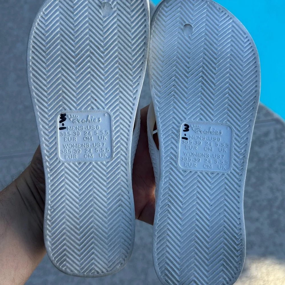 Archie’s unisex white flip flop sandals beach water men’s size 6 or women’s sz 7 - Picture 3 of 4